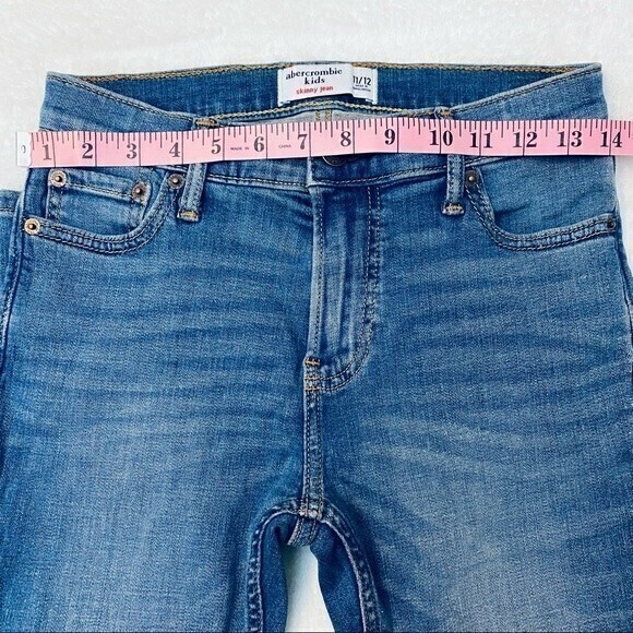 Abercrombie Kids, Girls Distressed Skinny Jeans, Size 11/12 Blue - Picture 7 of 7